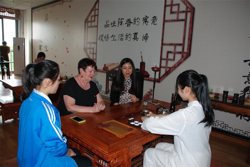 习茶3.JPG
